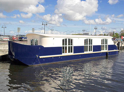 hausboot grand opera